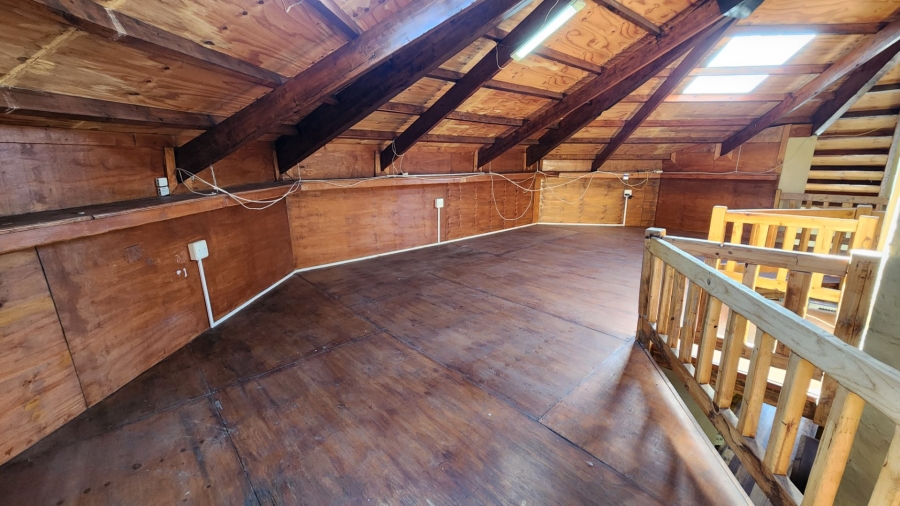 5 Bedroom Property for Sale in Island View Western Cape